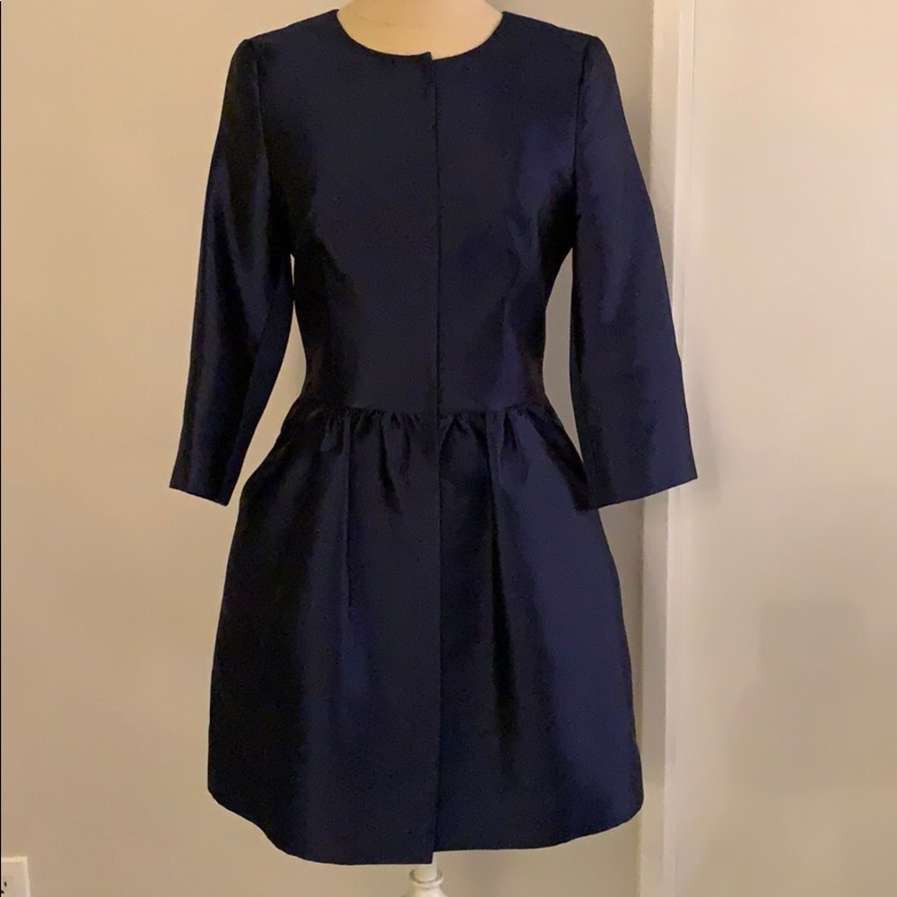EVE by Eves Jessica Dress coat 100% Silk size 4